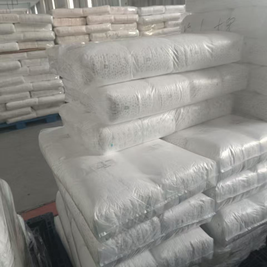 Couche culotte ultra absorbante  1 Paquet contient 50 couches